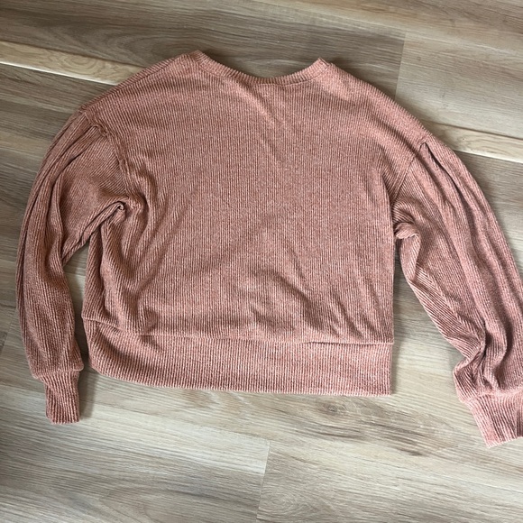 Rustic sweater - Picture 3 of 3